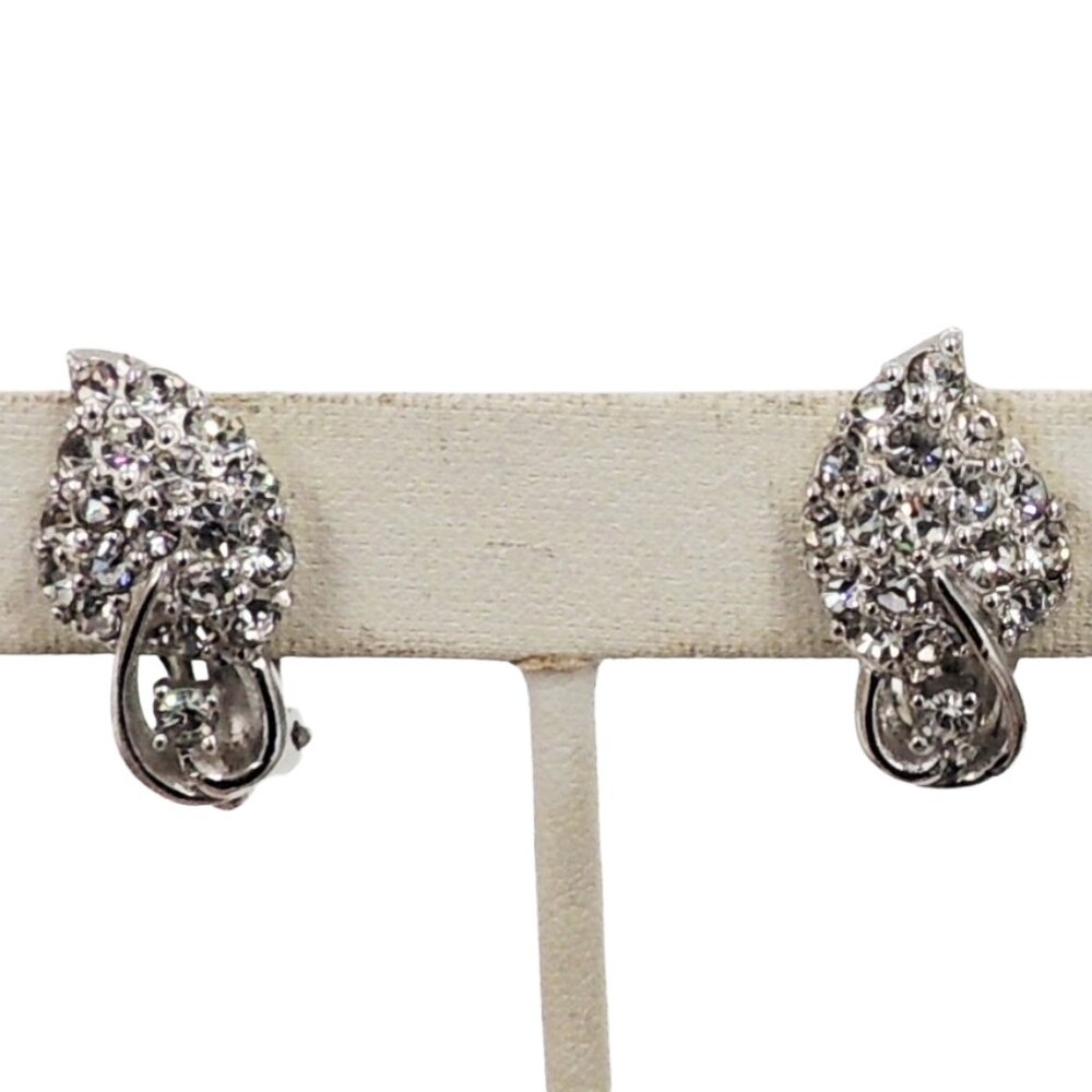 Vintage Signed Pennino Rhodium Rhinestone Leaf Runway Statement Clip Earrings
